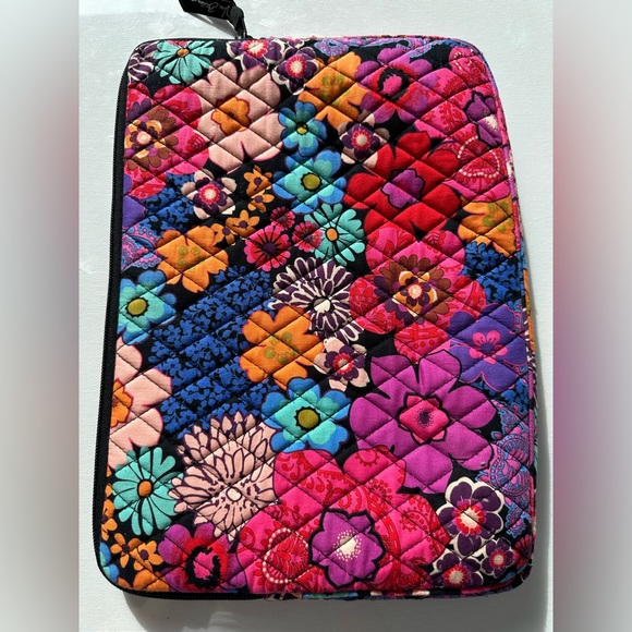 VERA BRADLEY Bright Blooms Black and Multicolored Floral Tablet Bag Case Cover - Picture 3 of 8